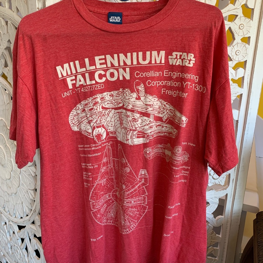 Star Wars millennium falcon tee